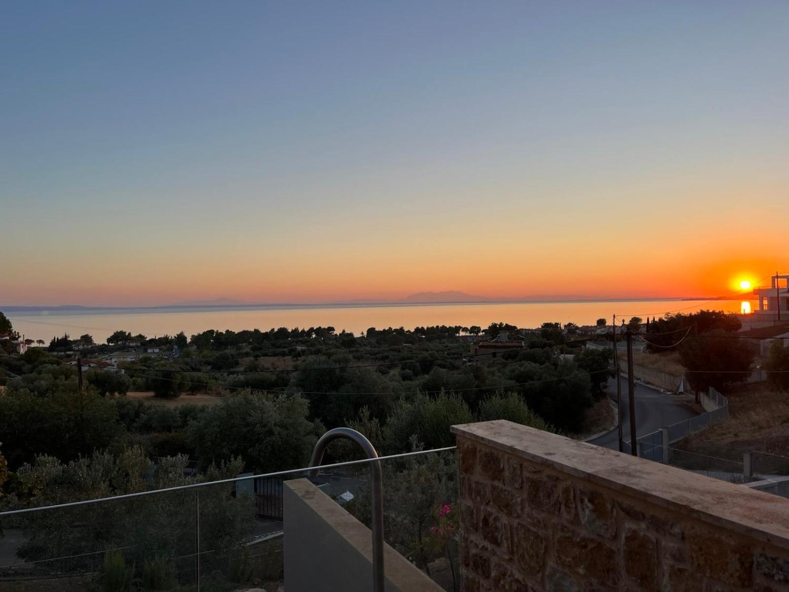 Lithos Villas - Nikiti Halkidiki Екстер'єр фото