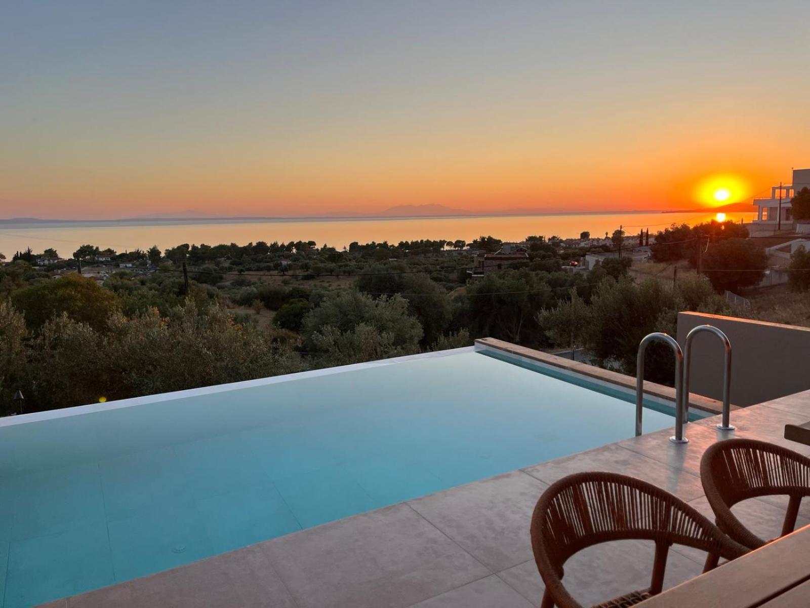 Lithos Villas - Nikiti Halkidiki Екстер'єр фото